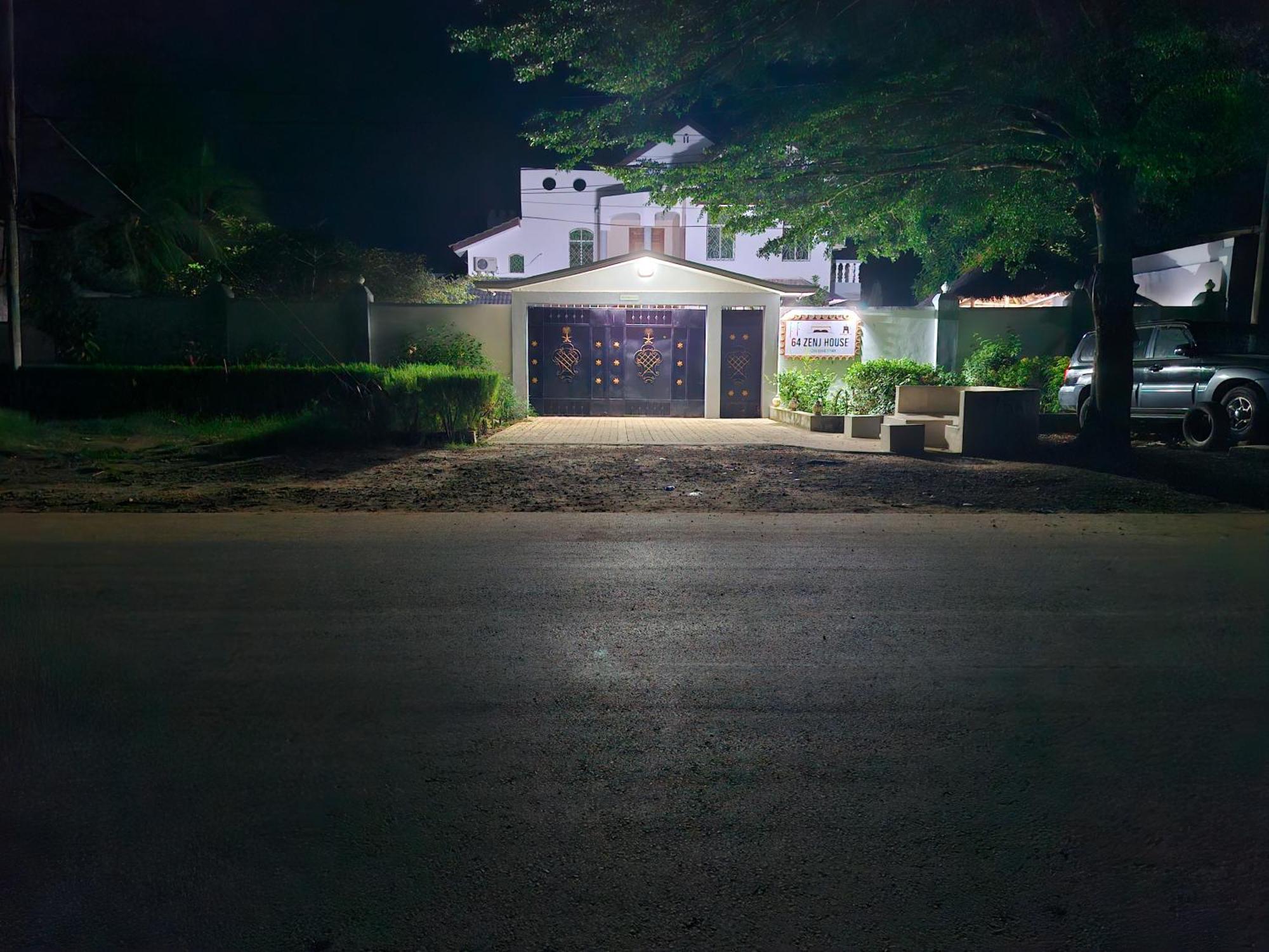 64 Zenj House Luxury Airport B&B Mbweni Exterior photo